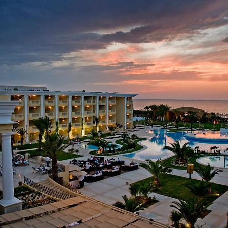Royal Thalassa Монастір Екстер'єр фото Sunset at the resort